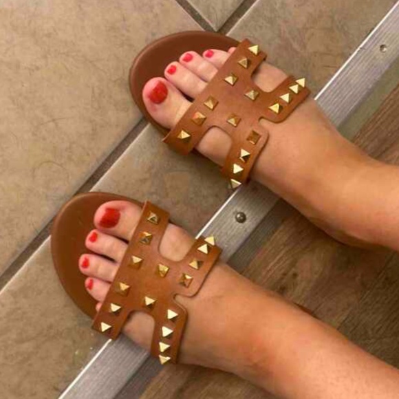 Luxe Studded Vegan Leather Slip on Flat Sandals - Picture 2 of 7